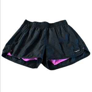 HIND - WOMENS BLACK & PINK RUNNING SHORTS SIZE MEDIUM
